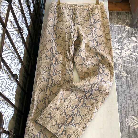I.N.C. International Concepts …. Leather snake pants - Picture 6 of 14